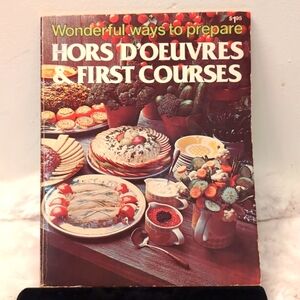 Playmore| Vintage 70s wonderful Ways To Prepare Hors D'oeuvres & First Courses